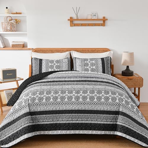 Bohemian Geometric Quilt - Black Grey