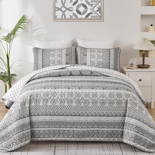 Bohemian Geometric Quilt - Grey
