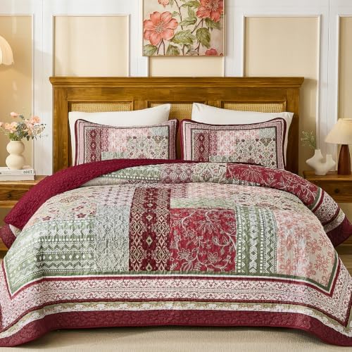 Bohemian Patchwork Coverlet - Red Green