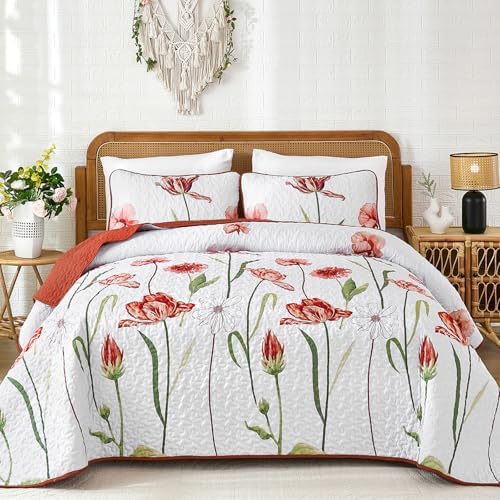 Boho Floral Quilt - Red