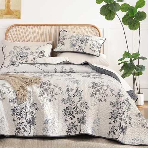 Botanical Floral Quilt Set - Grey