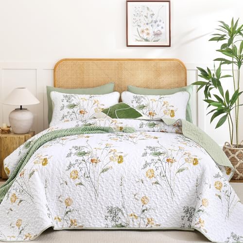 Botanical Floral Quilt Set - Sage Green